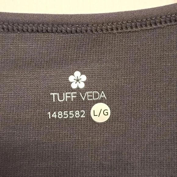 NWT  Tuff Veda Active Tank Grey Large Workout Top with Built In Bra - Picture 5 of 10